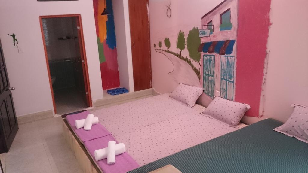 Little Home Hostel Vinh Hai 外观 照片