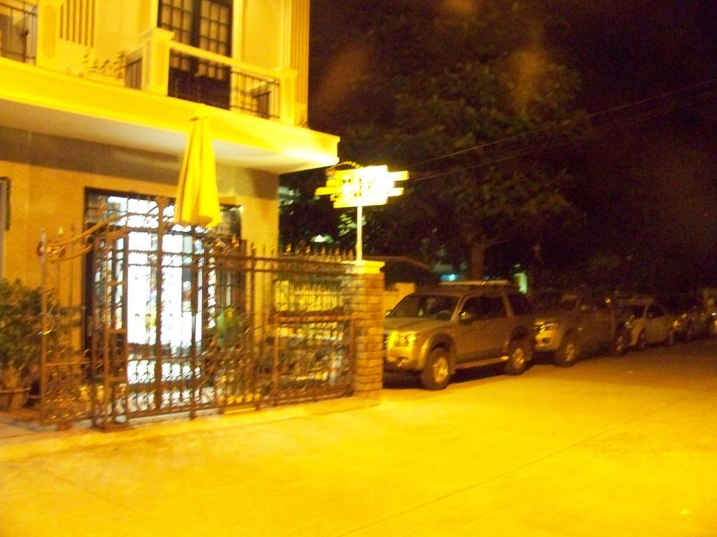 Little Home Hostel Vinh Hai 外观 照片