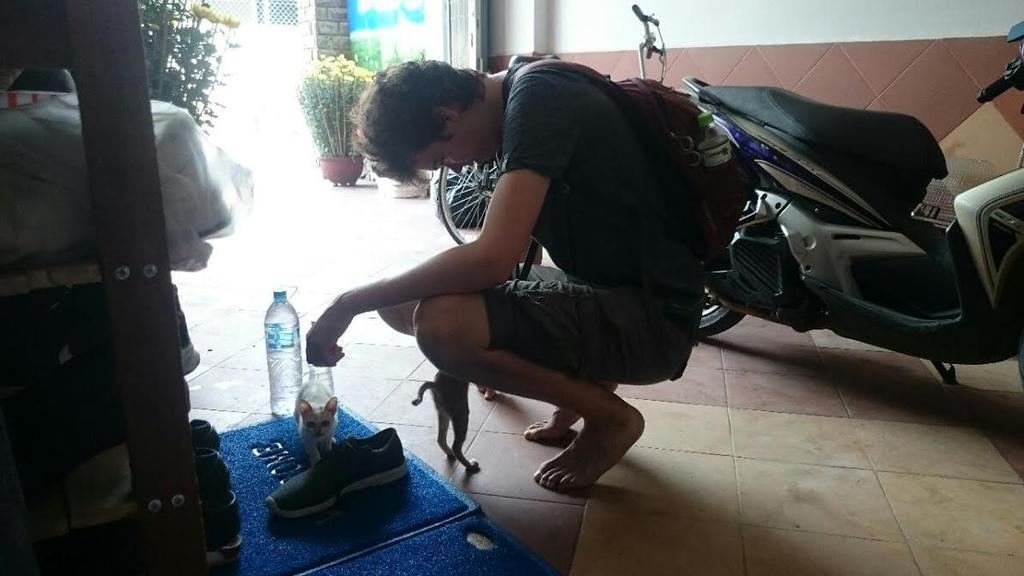 Little Home Hostel Vinh Hai 外观 照片