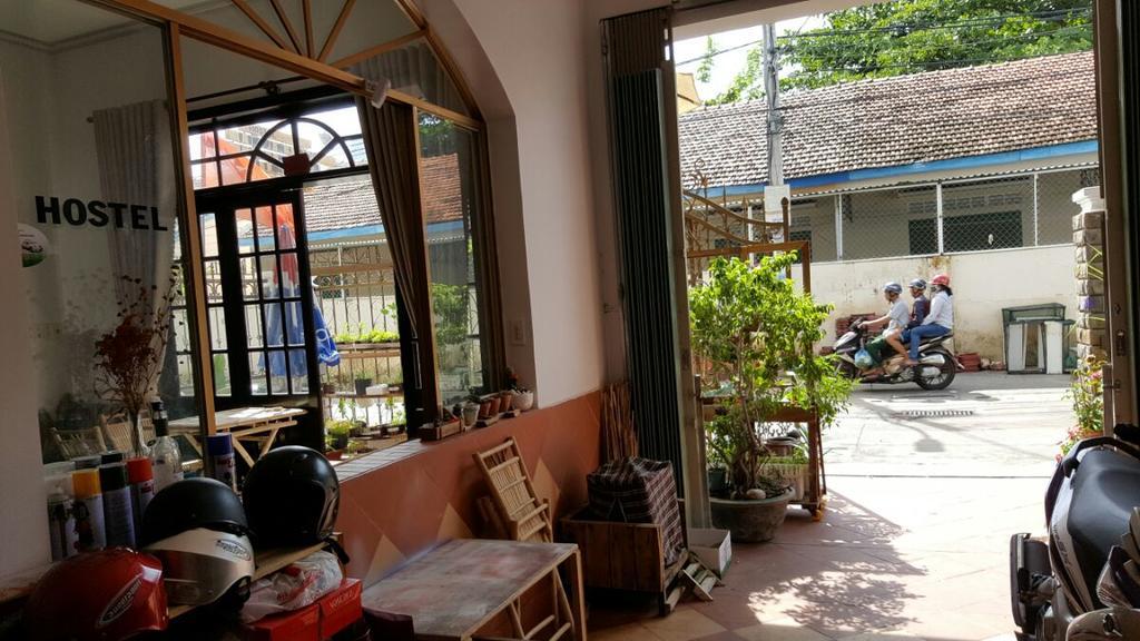 Little Home Hostel Vinh Hai 外观 照片